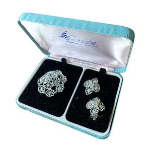 Vintage Earrings Brooch Set